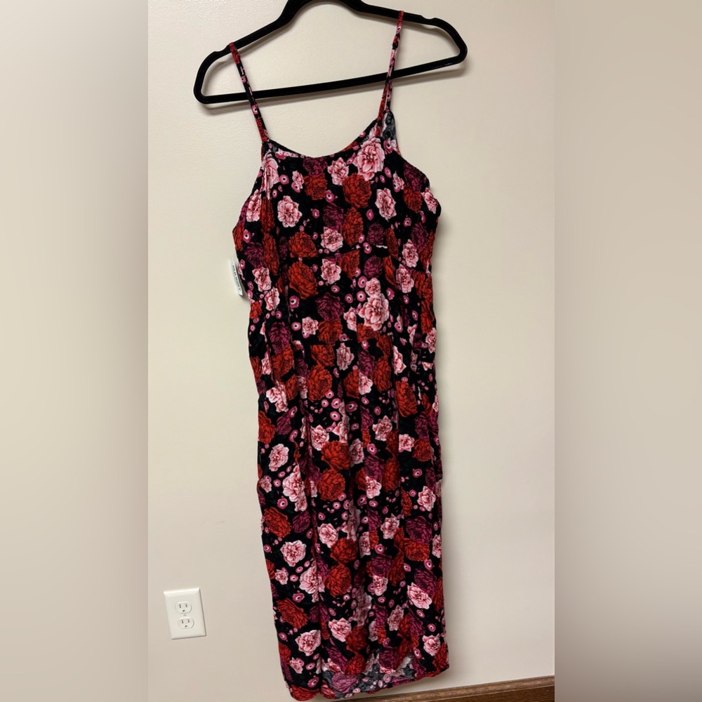 Old Navy Floral Spaghetti Strap Midi Dress - Picture 5 of 5